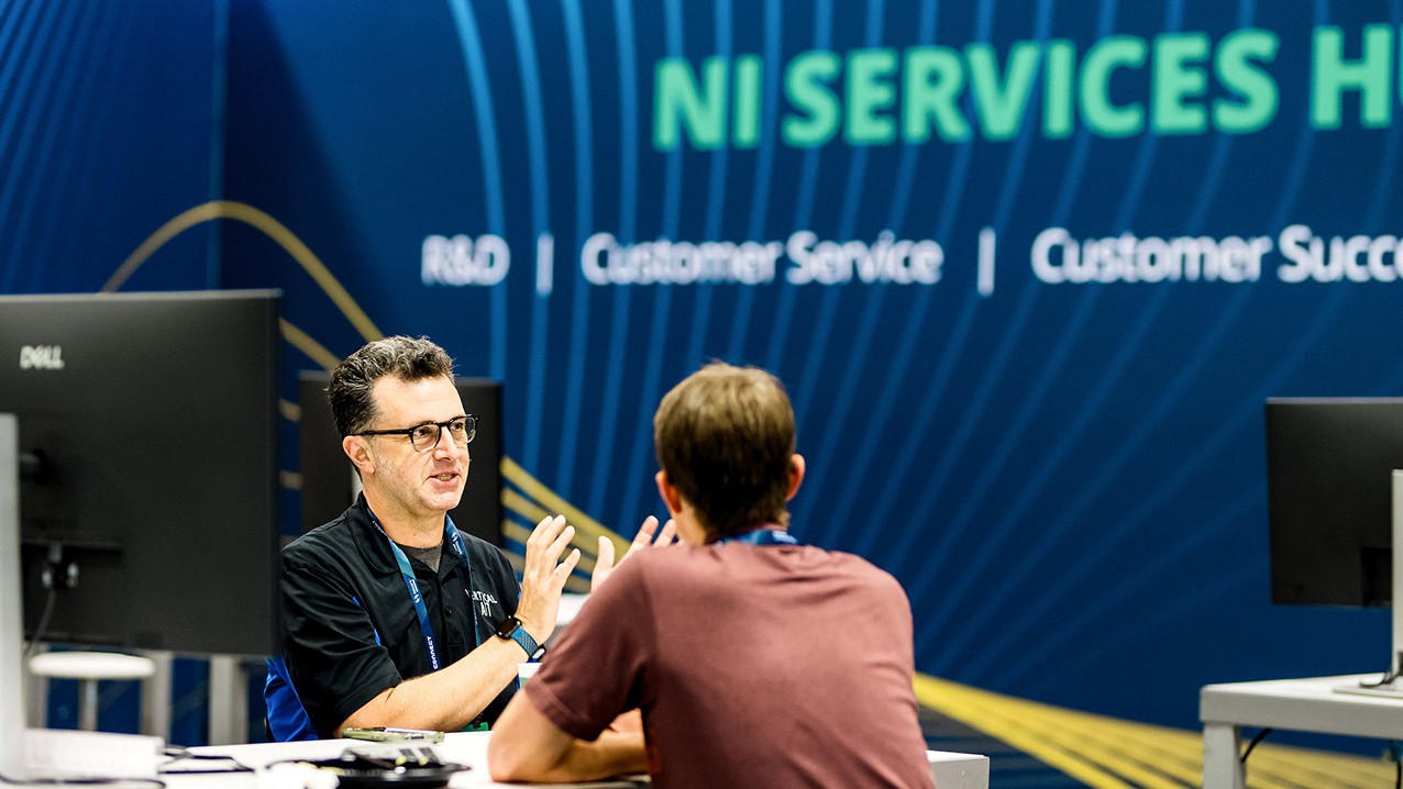People at the experience lounge on NI Connect 2025.