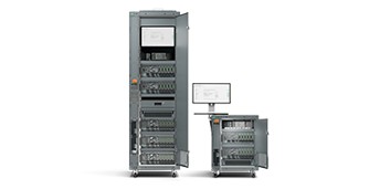 Configuraciones base de sistema de pruebas de 44U y 15U con monitores montados y con sistemas CompactRIO y PXI. 
