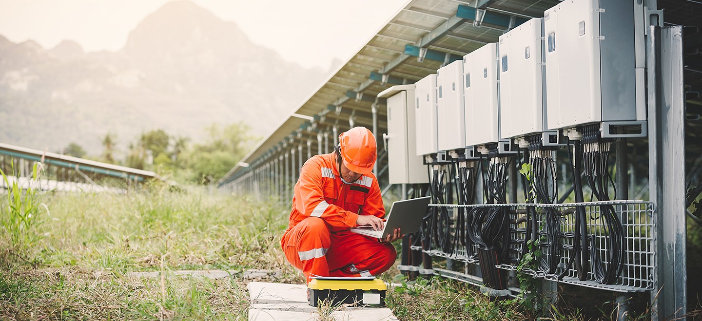 image of back view of solar inverter