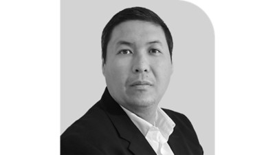 Speaker Brian Hochheim - Technical Lead, Test Equipment Engineering at Raytheon