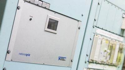 Ouvrez le code de projet LabVIEW des unités de mesure de phaseur.