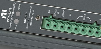 NI PXIe-4130 - Unité de source et mesure (SMU) de précision pour systèmes PXI