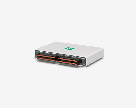 NI USB-6453 mioDAQ with USB-C cable and locking screw